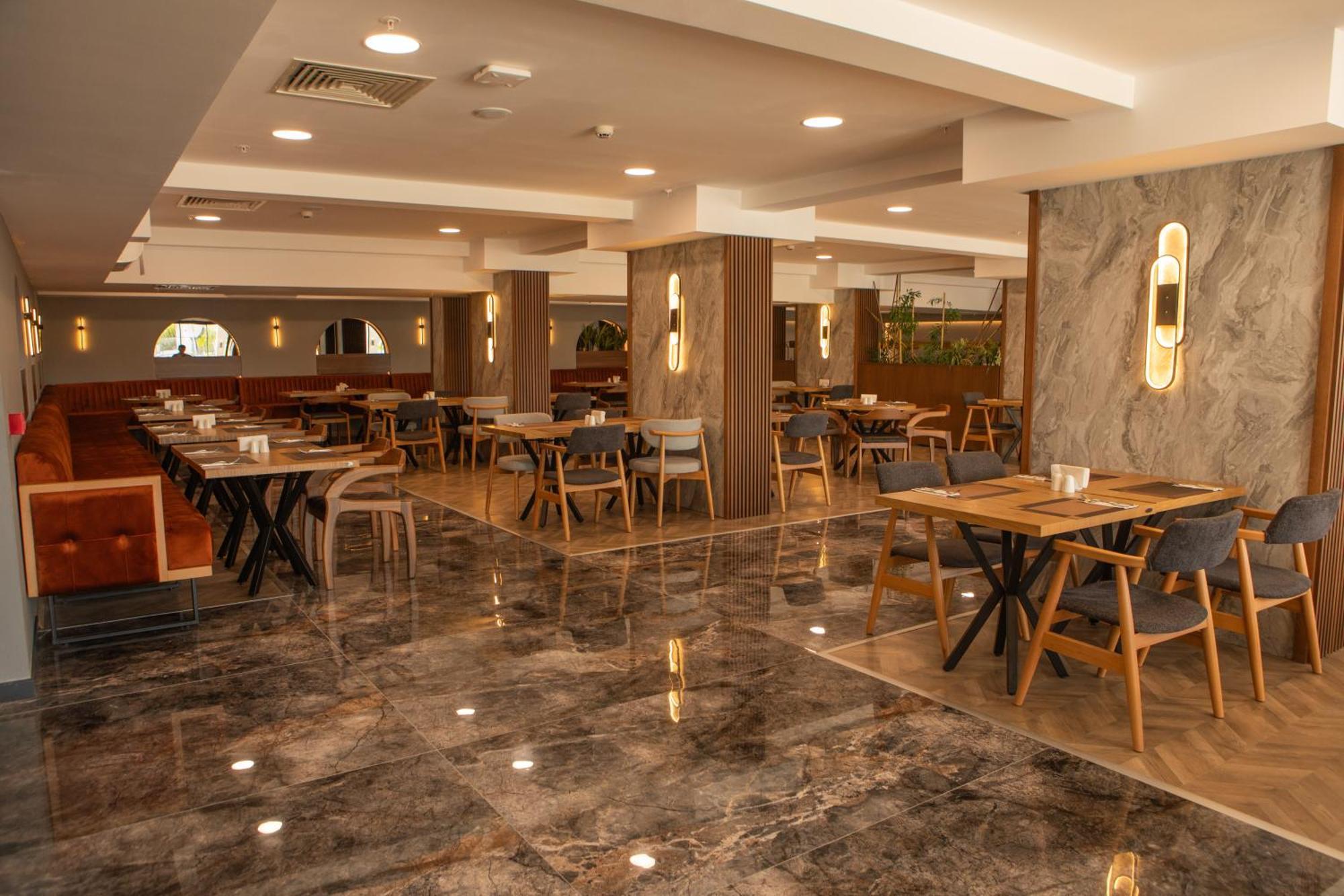 Ramada By Wyndham Dalaman Exterior foto
