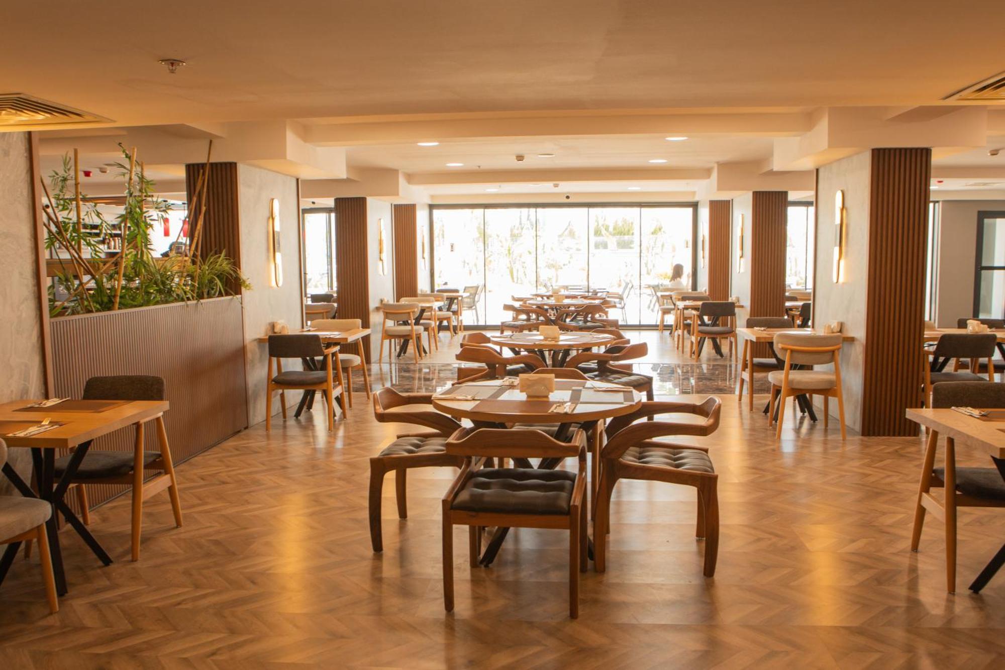 Ramada By Wyndham Dalaman Exterior foto